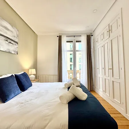 Elegance And Comfort In * Madrid