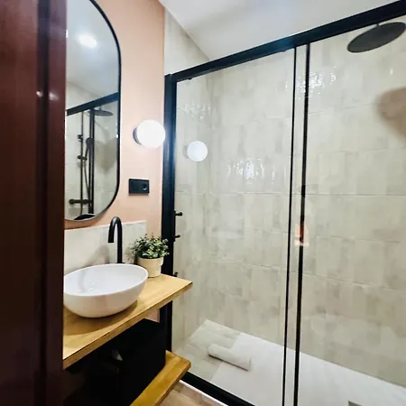Autentic Boutique Moncloa Hotel *