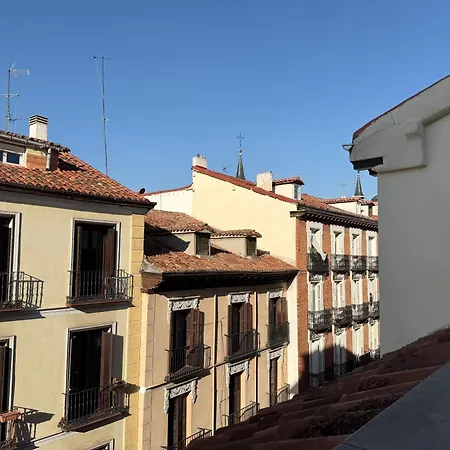 Plazamayorsuites Apartment