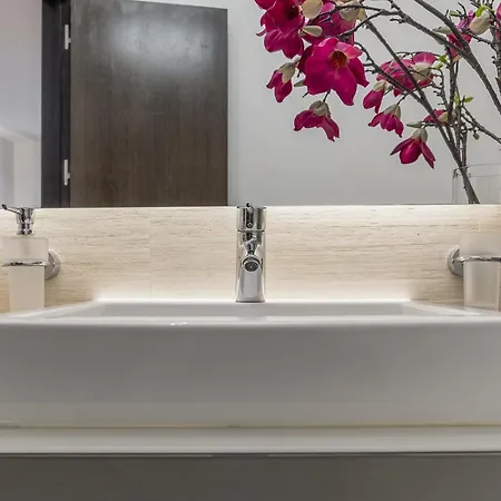 Apartment Gran Via By Skykey *