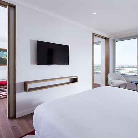 Hotel Nh Collection Eurobuilding 4*