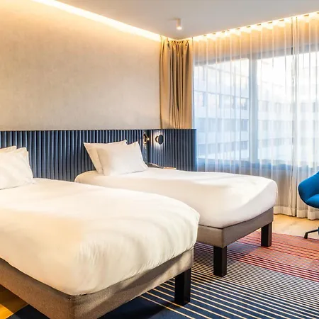 Hotel Pullman Airport & Feria 4*