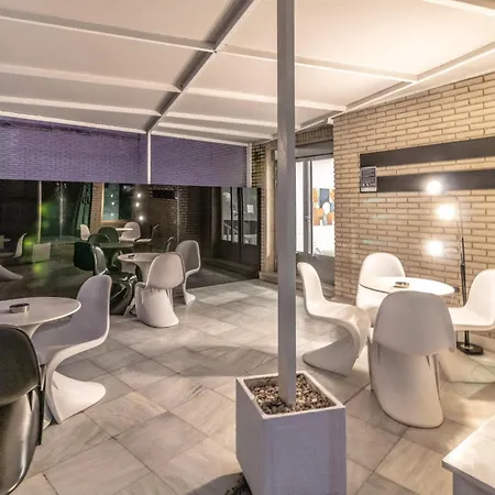 Lejlighedshotel Sercotel Togumar 3*