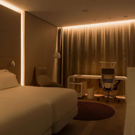 Hotel Nh Collection Eurobuilding 4*