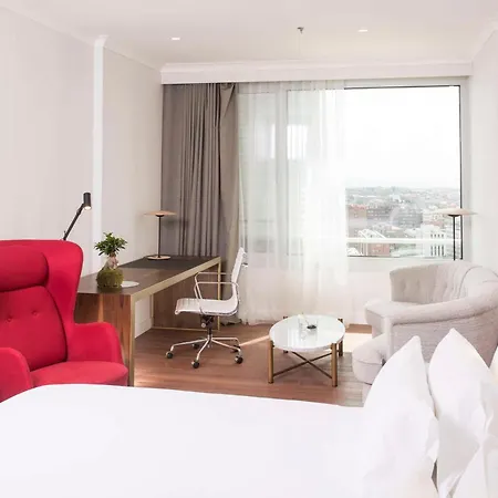 Nh Collection Eurobuilding Szálloda 4*