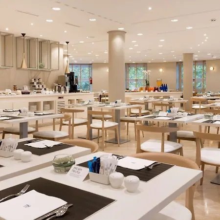 Nh Nacional Hotel 4*