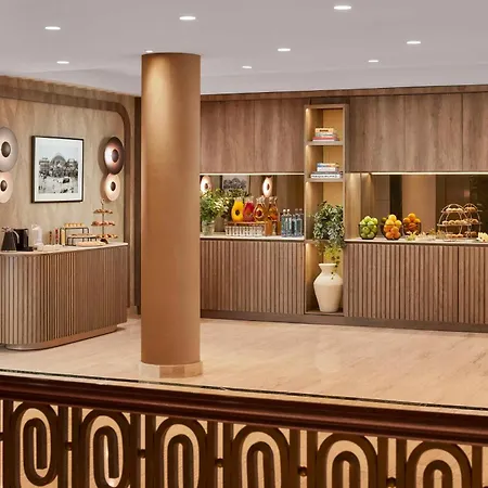 Hotel Nh Nacional 4*
