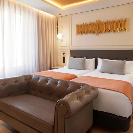 Catalonia Goya Hotel