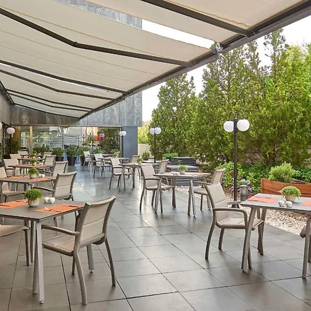 Nh Tablas Hotel Madri