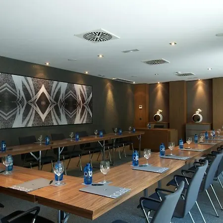 Ac Atocha By Marriott Madrid