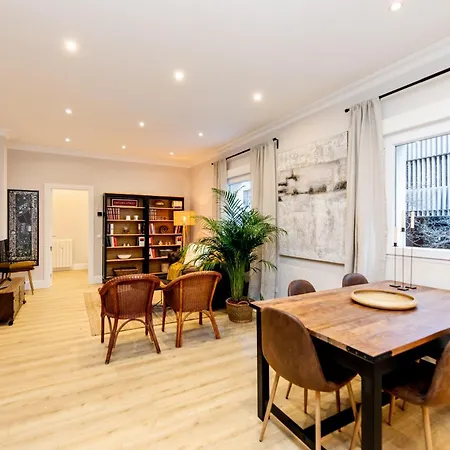 Apartment Montaber - La Paz Market Madrid
