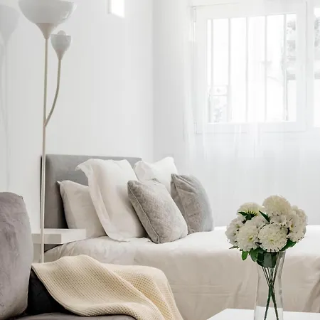 Charming Avenida America Apartament