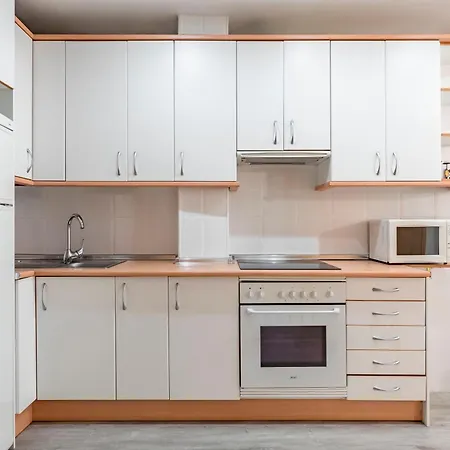 Charming Avenida America Apartament *