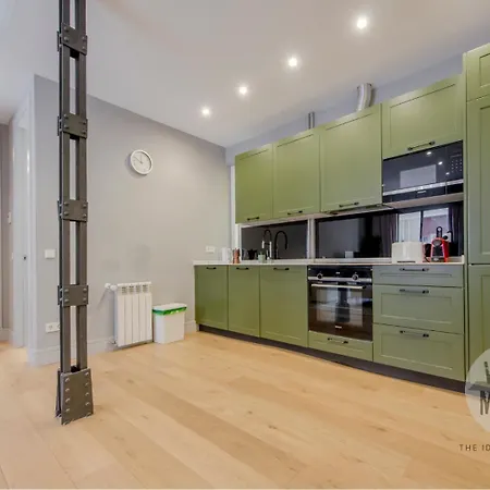 Vive La Modernidad 7 En Santa Ana 6 شقة مدريد