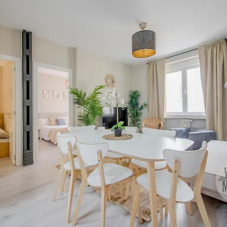 Vive Un Oasis 7 En Santa Ana 6 Apartment *