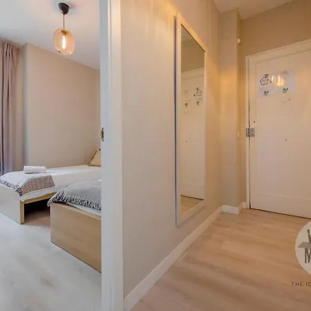 Vive Un Oasis 7 En Santa Ana 6 Apartment *