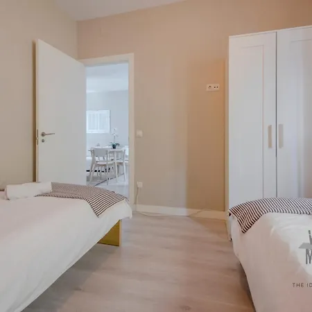 Vive Un Oasis 7 En Santa Ana 6 *