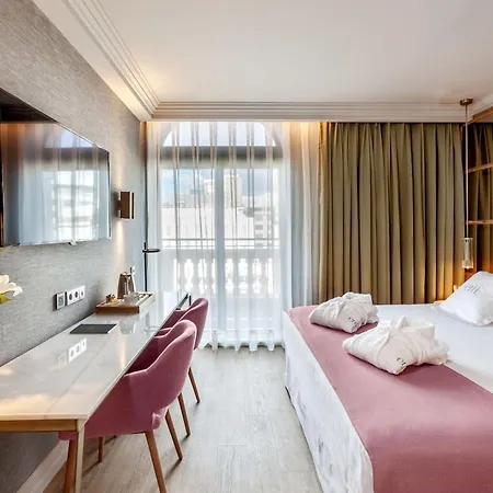 Barcelo Emperatriz Hotel 5*