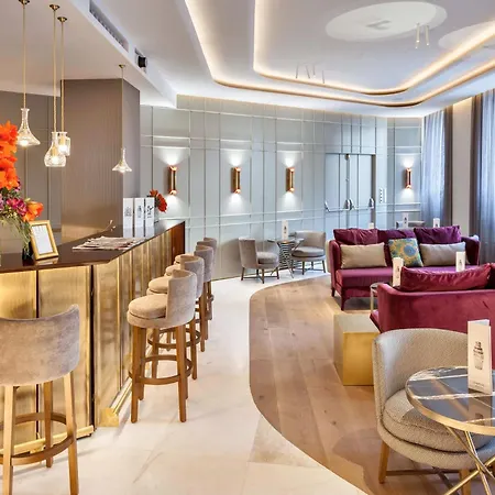 Hotel Barcelo Emperatriz 5*