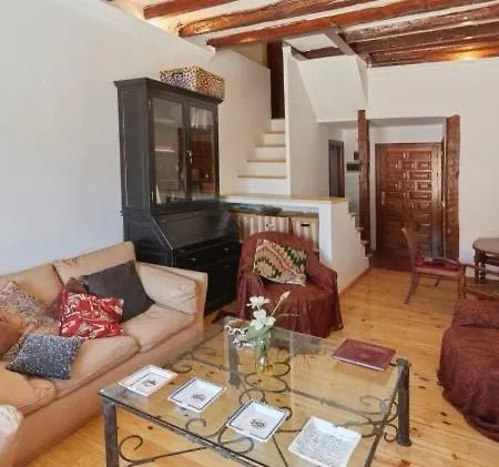 Appartamento ático Duplex Con Terraza En Puro Centro, 2 A 8 Pax Madrid