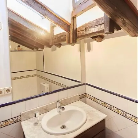 Appartamento ático Duplex Con Terraza En Puro Centro, 2 A 8 Pax Madrid