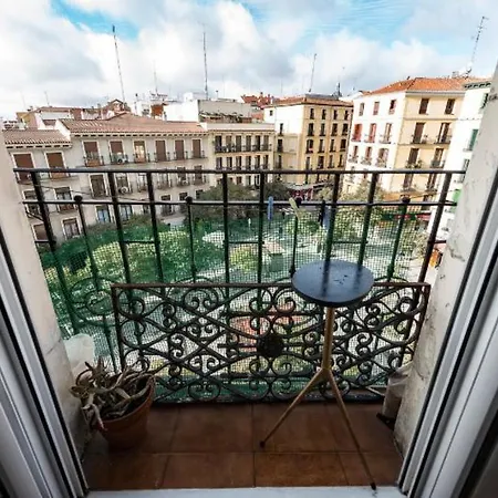 Atico Duplex Loft Lavapies Madrid