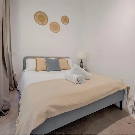Vive La Elegancia 10 En Santa Ana 6 Apartamento *