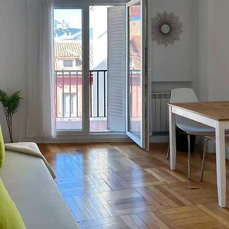 Apartamento Charming Sol *