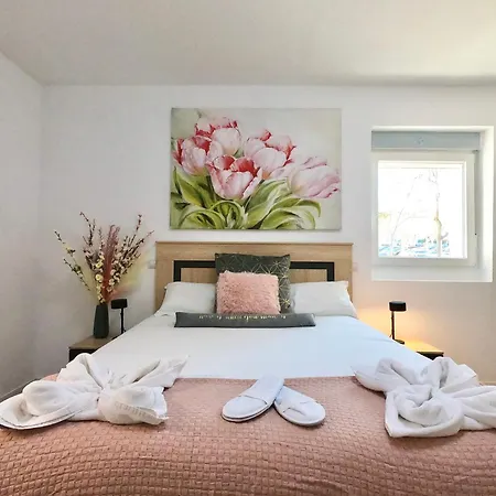 Oshun Valdecanillas Apartamento Madrid