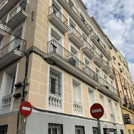 Diseno Moderno Y Confort En Puerta Del Angel * Madrid