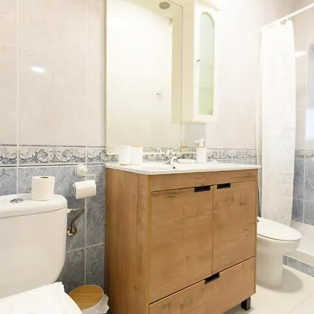 Apartment Apartamento Temporal Charmartin 4 Torres 2 Dormitorios Cas292 *