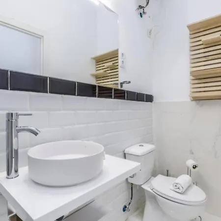 Loft Urbano Renovado Junto A Atocha