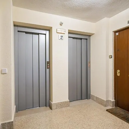 Apartment For La Vaguada 2 Temporal Pmo10 Madrid