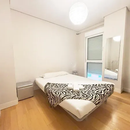 Moderno, Buena Zona Apartment *