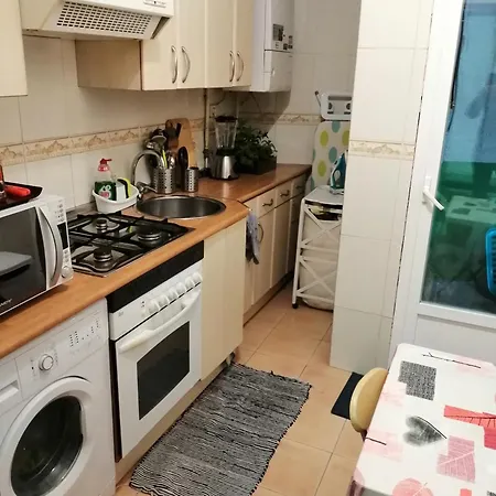 Piso Economico En Pleno Chamberi Apartment