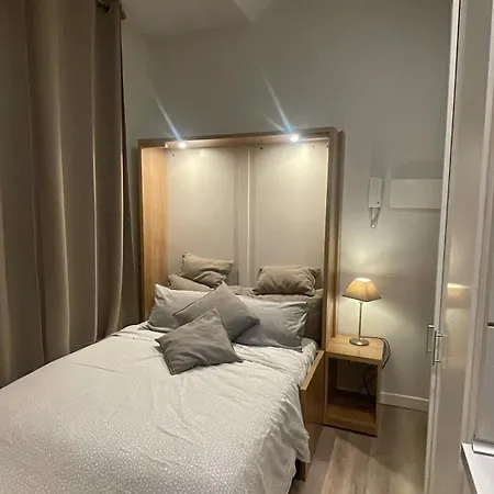 Preciados 4 Apartment *