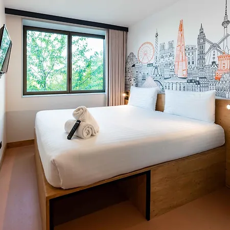 Hotel Easyhotel Alcala Madrid