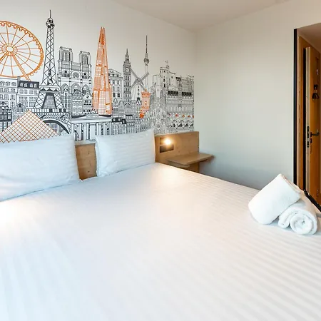 Easyhotel Alcala * Madrid