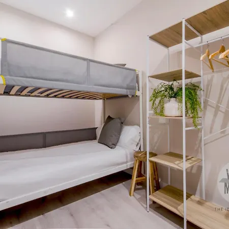 Comodidad Y Estilo 9 En Calle De Luciente E2 Apartamento