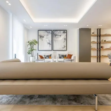 Centro Pz Mayor Apartment *