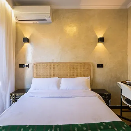 The Raimundo Aparthotel *