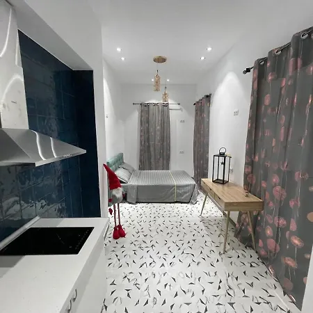 3 Estudio Apartment Madrid