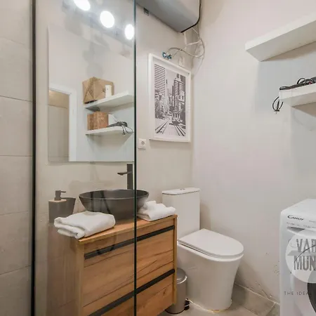 Apartment Rustic Cool Interior Design En Plaza Espana Al Pie De Gran Via Madrid