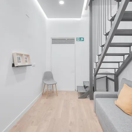 De Diseno Nuevo En Zona Centrica 3hab 2banos Apartamento Madrid