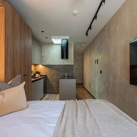 Global Home-ma24 Apartmán *