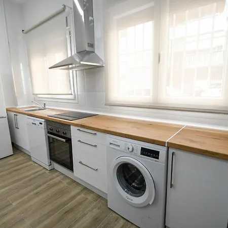 Modern Oasis In Vallecas Seasonal Apartment *
