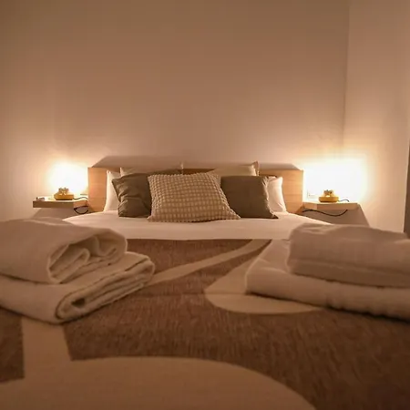 Modern Oasis In Vallecas Seasonal * Madrid