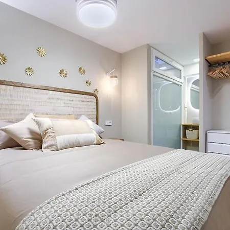 Beautiful Duplex Apartment *