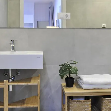 Apartment Bravo Murillo 2 Near Bernabeu Madrid