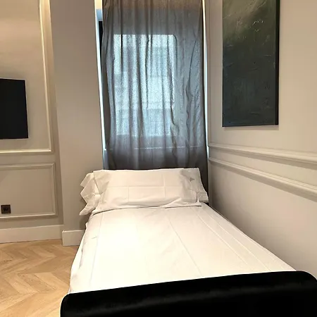 Bernabeu Luxe Apartment *